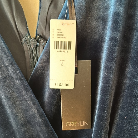 Luna Velvet Green Wide Leg Romper Jumpsuit Flutter Sleeves Anthropologie NWT - Picture 6 of 6